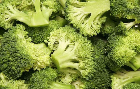 Brócoli, col y coliflor, útiles contra la leucemia linfática crónica