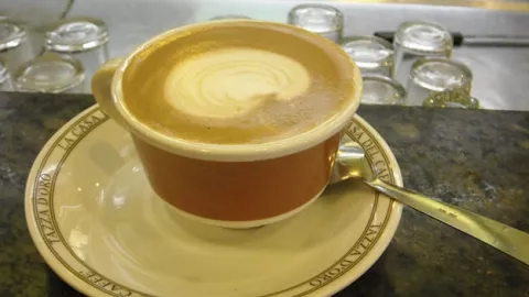 ¿Sabe usted de dónde proviene la palabra capuchino?