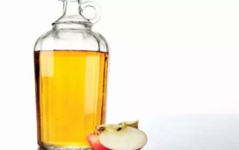 Descubre todo lo que el vinagre de manzana puede hacer por ti