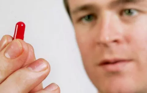 Científicos dan "paso clave" para conseguir píldora masculina anticonceptiva