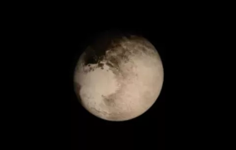 La NASA, a punto de revelar un descubrimiento "increíble" sobre Plutón 