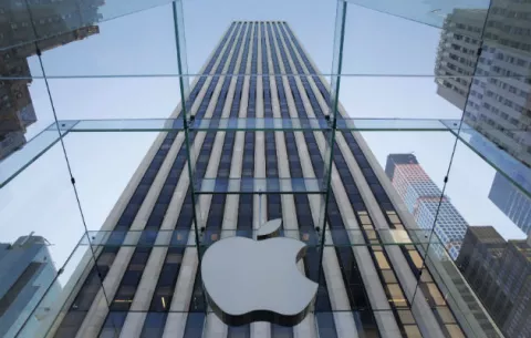 Apple compra la firma de inteligencia artificial británica VocalIQ
