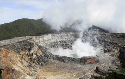 El Poás, un destino muy   admirado en Costa Rica