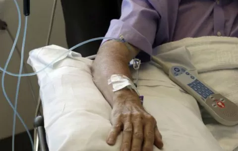 Brasil probará durante siete meses una polémica píldora para tratar el cáncer