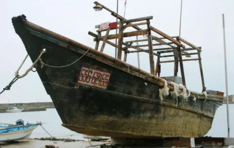 ¿Qué hay detrás de los "barcos fantasma" que llegan a Japón?