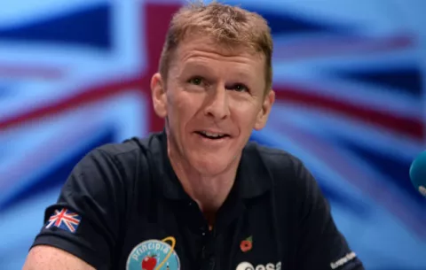 Astronauta británico correrá maratón en el espacio