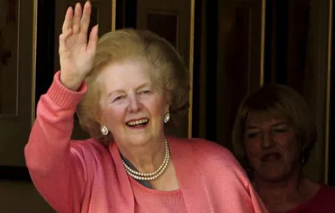 Subastan 419 objetos personales de Margaret Thatcher 