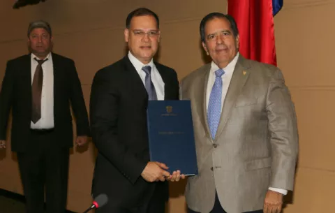 Diputados respaldan el blindaje de magistrados del TE