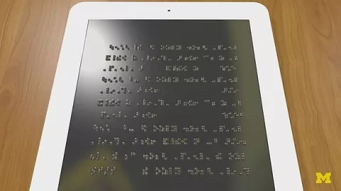 La tecnología es para todos: Una tablet braille