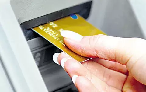 Pagos de luz, agua y otros se podrán hacer en los cajeros automáticos