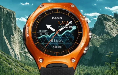 Casio presenta su primer "smartwatch", el WSD-F10