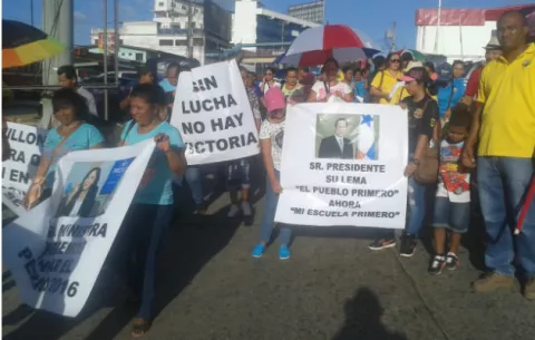 Marchan en La Chorrera por pronta conclusión de obras en escuela 