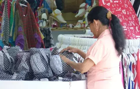 Orientan a trabajadores y empleadores 
