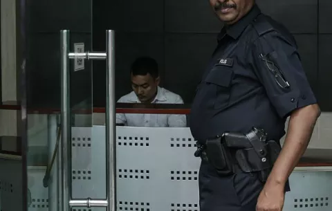  Malasia mete en cintura con dieta y ejercicio a los oficiales de policía