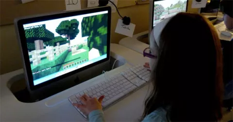 Microsoft se suma a la idea de hacer de Minecraft, una herramienta educativa