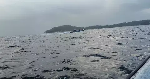 Baja la intensidad de oleajes en Bocas del Toro