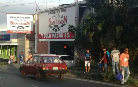 Ladrones armados roban casa de empeño en La Chorrera