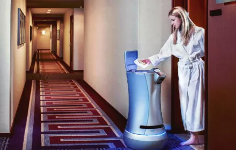Intel se interesa por las mucamas humanoides