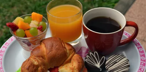 ¿Es realmente el desayuno la comida más importante del día?
