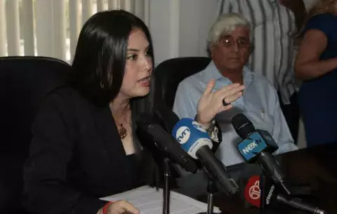 Zulay Rodríguez arremete contra copartidario y denuncia amenazas