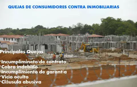 Inmobiliarias lideran quejas de consumidores en la Acodeco