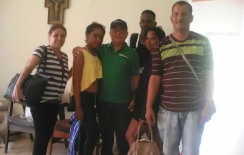 Cubanos varados en Paso Canoas viajarán a México