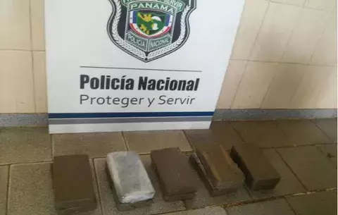 Detienen a tres sujetos con droga tras persecución en Arraiján