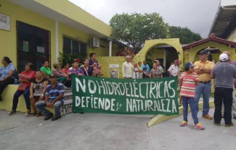 MiAmbiente reconoce atraso en notificación a hidroeléctricas
