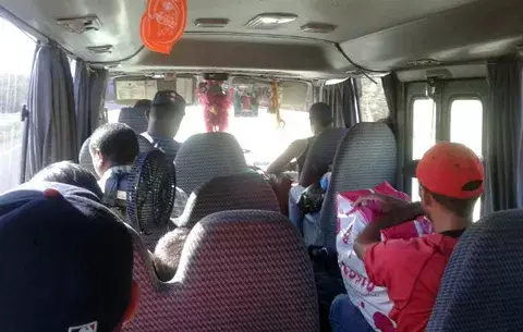 Baja afluencia de pasajeros al carnaval de  Las Tablas