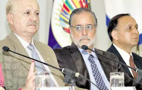 Magistrados ausentes en conversatorio sobre Reformas Electorales