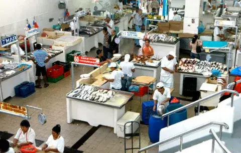 Un año para reacondicionar el Mercado de Mariscos