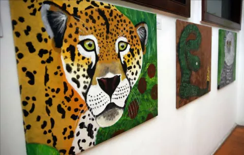 Niños guatemaltecos reflexionan sobre la biodiversidad a través de la pintura