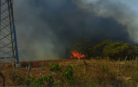 Continúa incendiado el vertedero de Penonomé