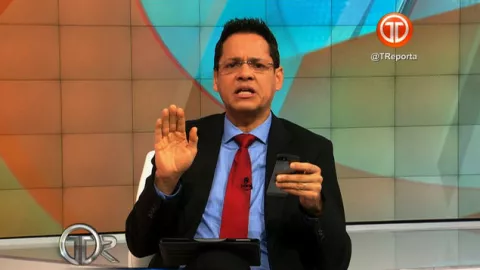 Periodista Álvaro Alvarado reta al presidente Varela: "Señor vuelva"...