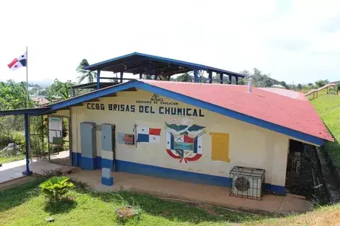 Embajada de Japón dona salones para escuela de Brisas del Chumical