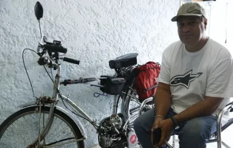 Uruguayo rompe récord de viaje de Ernesto "Che" Guevara