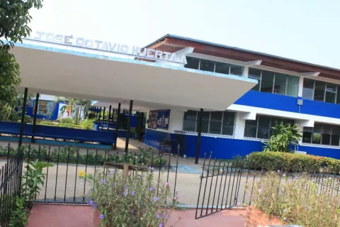 Suspenden clases en colegio secundario de Pesé