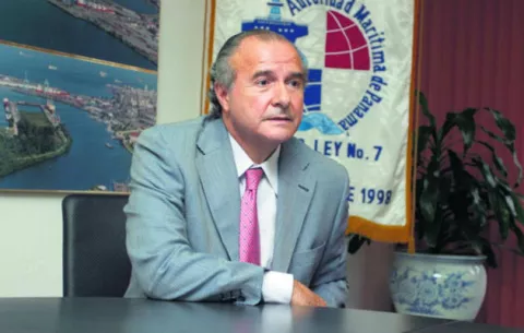 Organizan vigilia en rechazo a nombramiento de González De La Lastra en la ACP