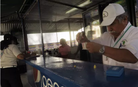 Detectan algunas irregularidades en seis días de la Feria de David