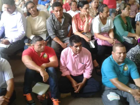 Analizan programas interculturales en la comarca Ngäbe Buglé