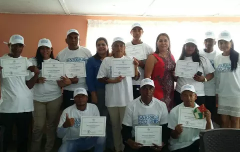 Jóvenes de Barrios Seguros se gradúan en Coclé