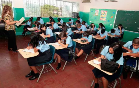 Jornada extendida tuvo un 50% de ejecución en su primer dia de clase 