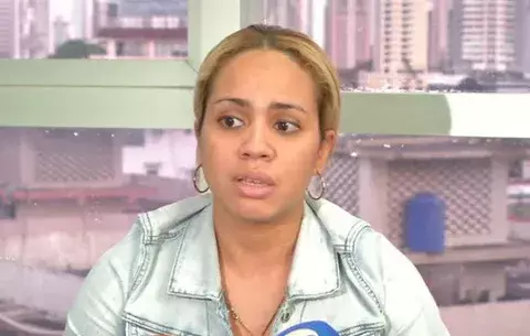 Madre denuncia tráfico de influencias en custodia de su niña