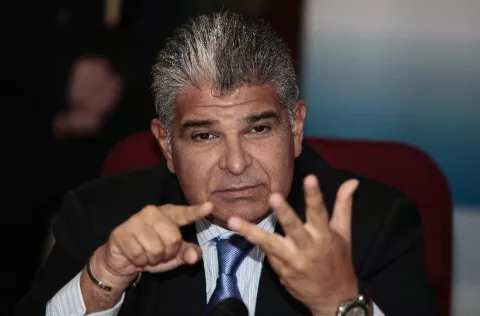 "Quieren perjudicar a mi papá", José Raúl Mulino Cohen