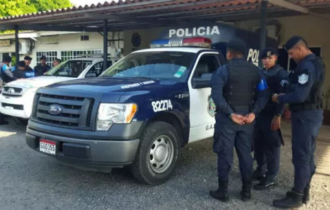 Detienen a 15 presuntos pandilleros en Santiago