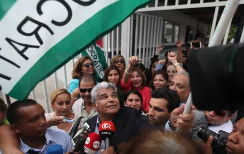'El país se cansó de tanta incapacidad  e hipocresía'  