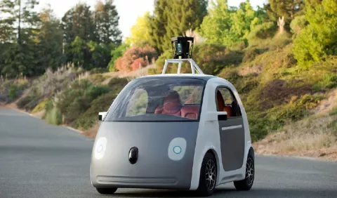 Chrysler colaborará con Google en la fabricación de su carro autónomo