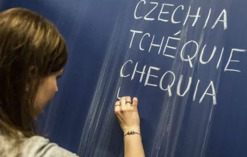  La República Checa ahora se llamará Chequia