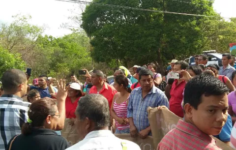 Mantienen cerrada la vía a Chiguiri Arriba por mal estado de la carretera