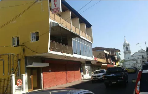 Comerciantes herreranos reportan pérdidas y cierres de comercios
